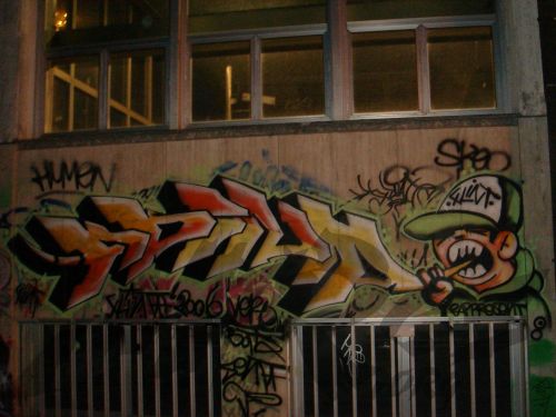 TONE: FLINT & PUPPET